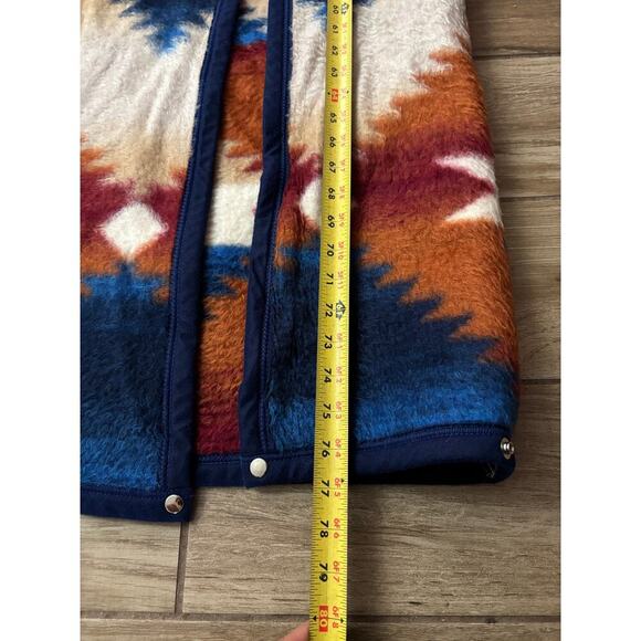 Biederlack Cuddle Wrap Snap Stadium Throw Aztec Tribal Blanket Zipper 77"x56" - Picture 15 of 15